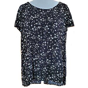 Women's Black White Floral Flutter Sleeve Blouse Sz XXL Cross Back Maurices